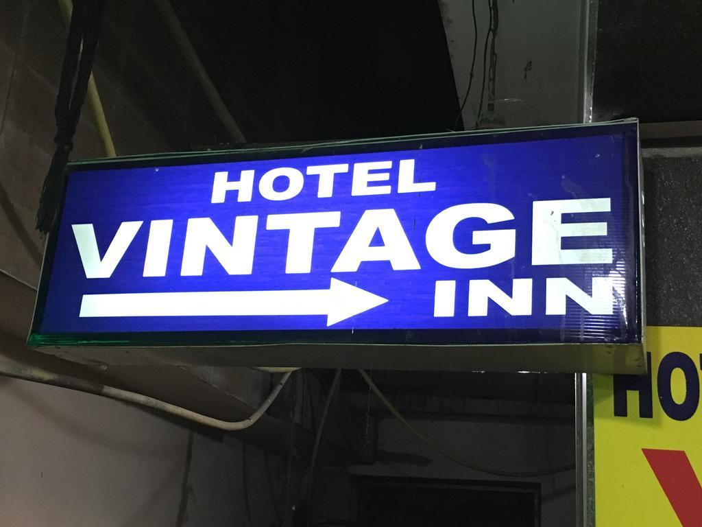 Hotel Vintage Inn Nuova Delhi Esterno foto